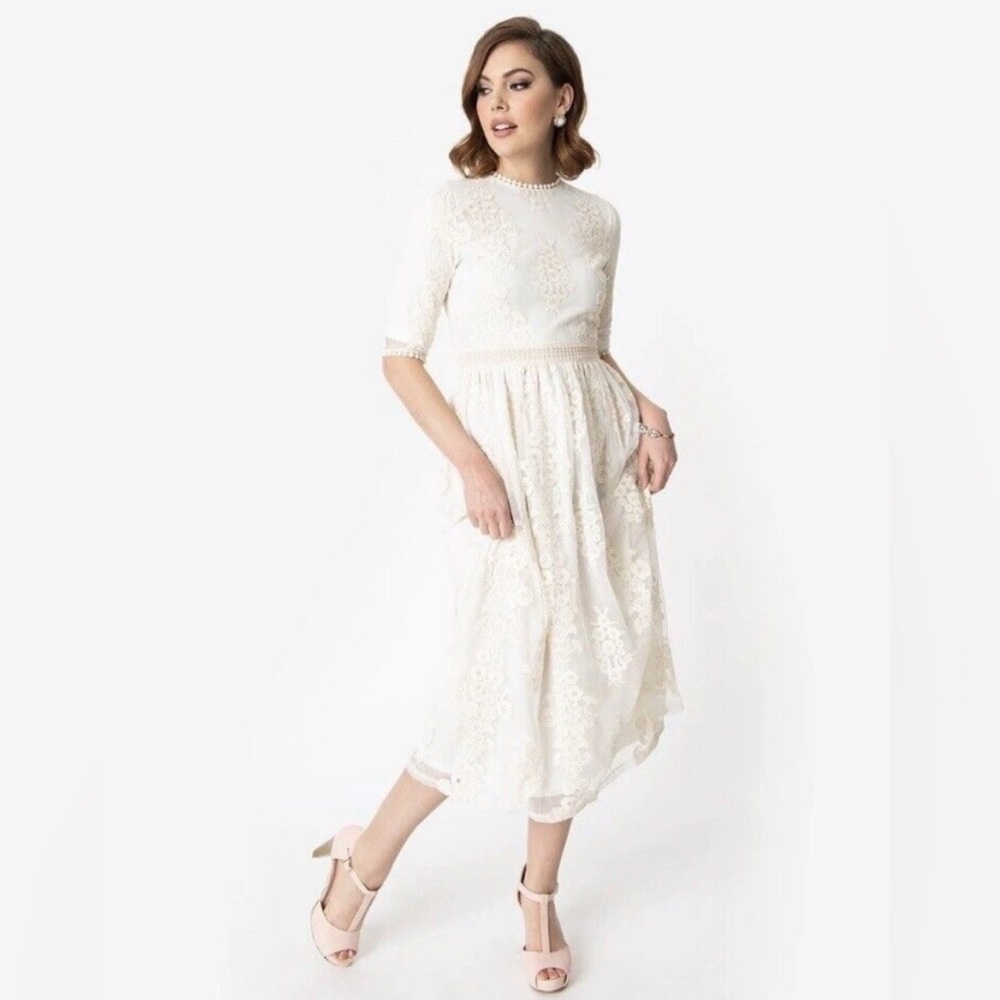 Hidden alley embroidered lace overlay ivory midi dress nwt